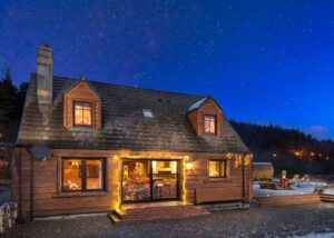 Aviemore Log Cabin Hot Tub