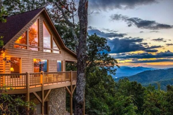 Themed Cabins in the Smoky Mountains